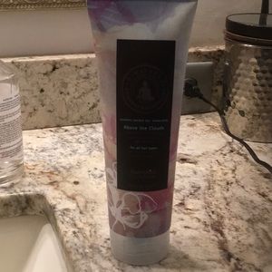 Himalayas sunpati sacred oil, above the clouds. 10.58 oz.